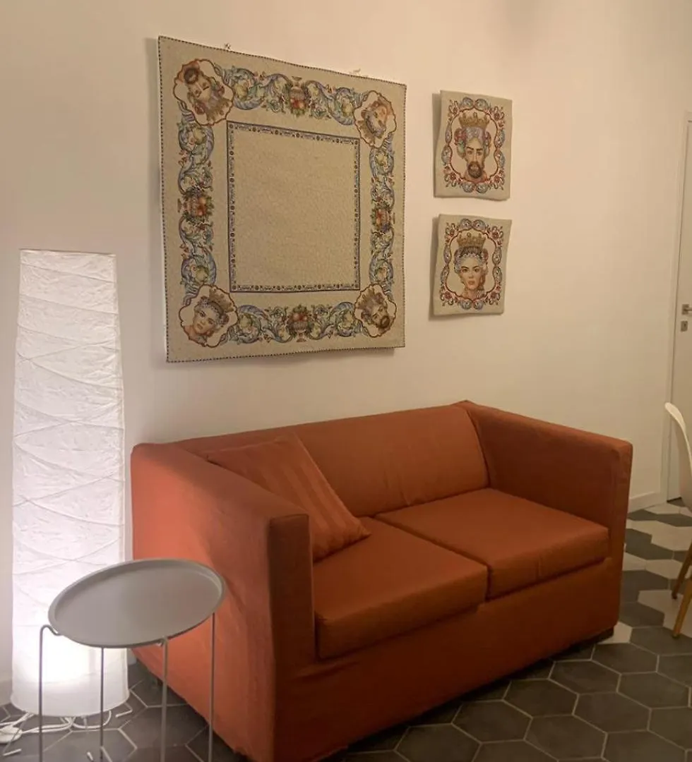 Appartamento Catania Antica Residenza 0*,